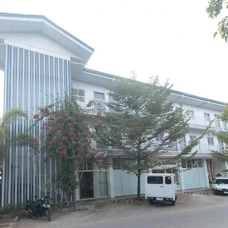 RedDoorz @ Fat J Apartelle Mactan